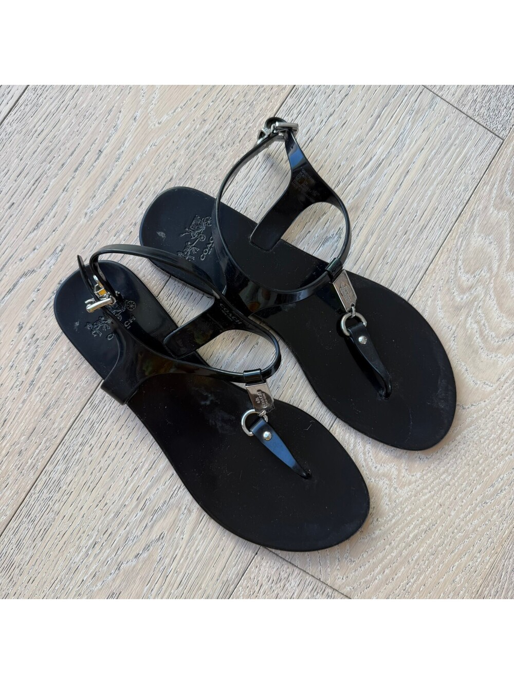 Coach Black Patent Leather T-Strap Sandals Size 8B